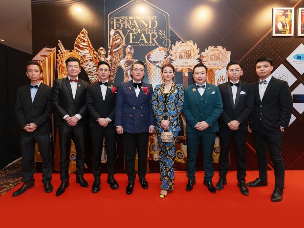 First Pavilion Global Berhad Triumphs at The BrandLaureate Brand of the Year Awards 2023 – A Recognition of Fintech Excellence