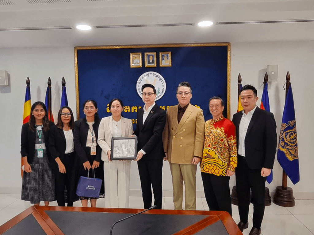 FPG Berhad visit Securities and Exchange Regulator of Cambodia (SERC)